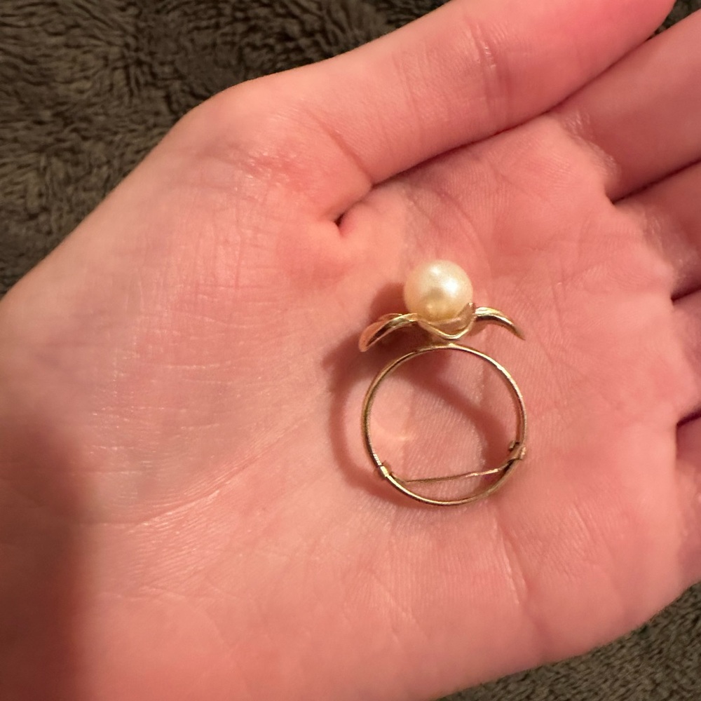 14k gold size 8 adjustable ring w pearl from maui divers jewelry sells for $1200